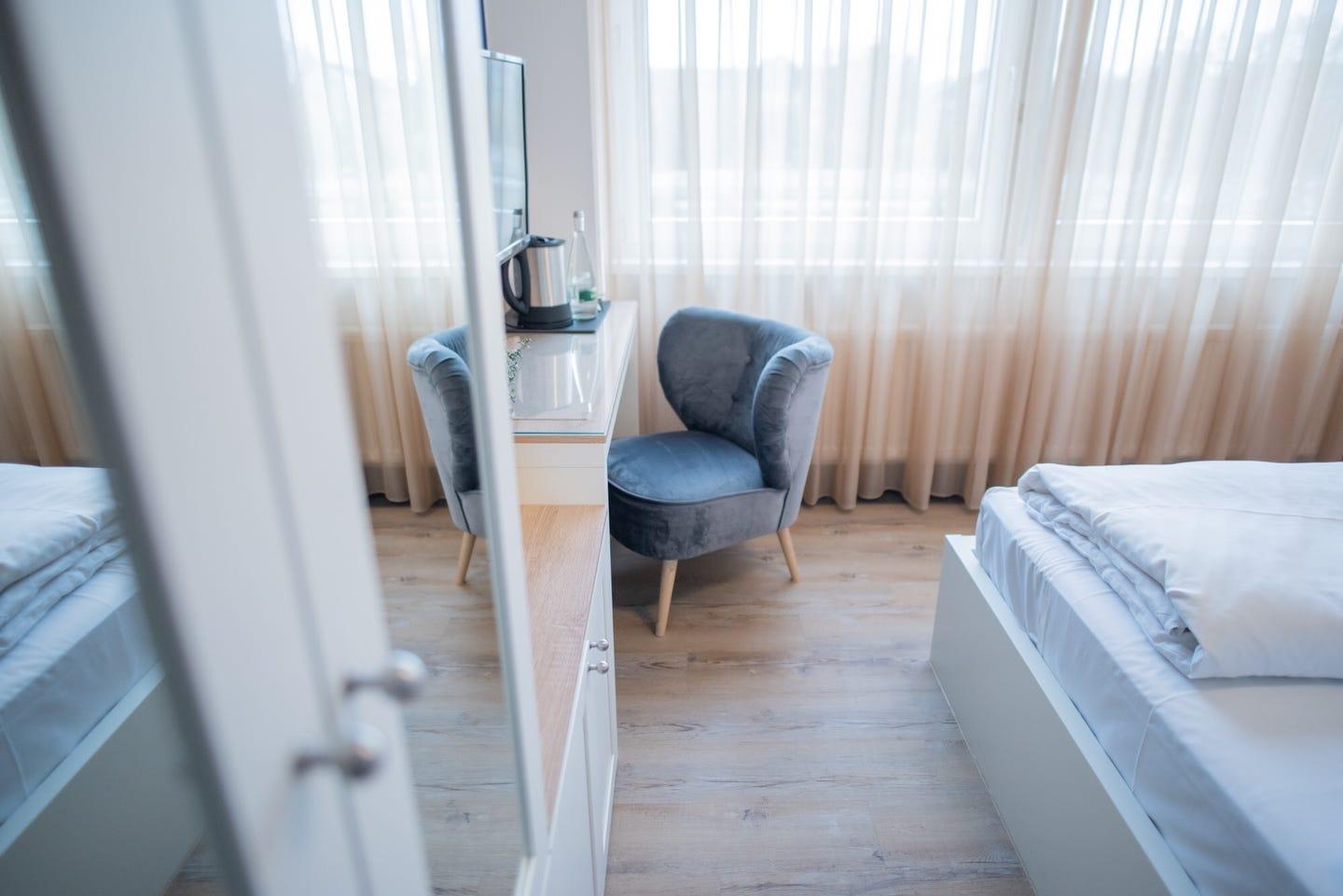 Hotel Leo Eggenstein-Leopoldshafen Zewnętrze zdjęcie